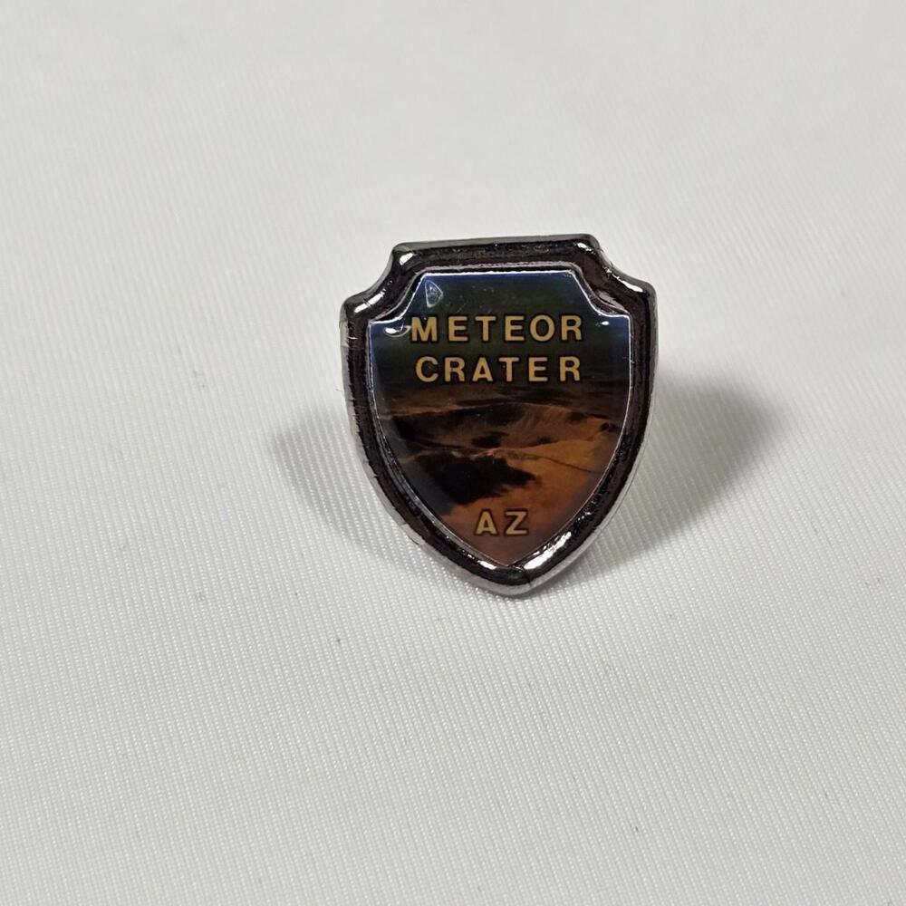 Vintage Metor Crator Az Pin. Small Arizona - Picture 2 of 4